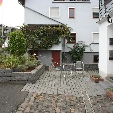 Romantische Ferienwohnung Rheingold 50 Qm Fuer 2 Bis 4 P Bacharach Buitenkant foto